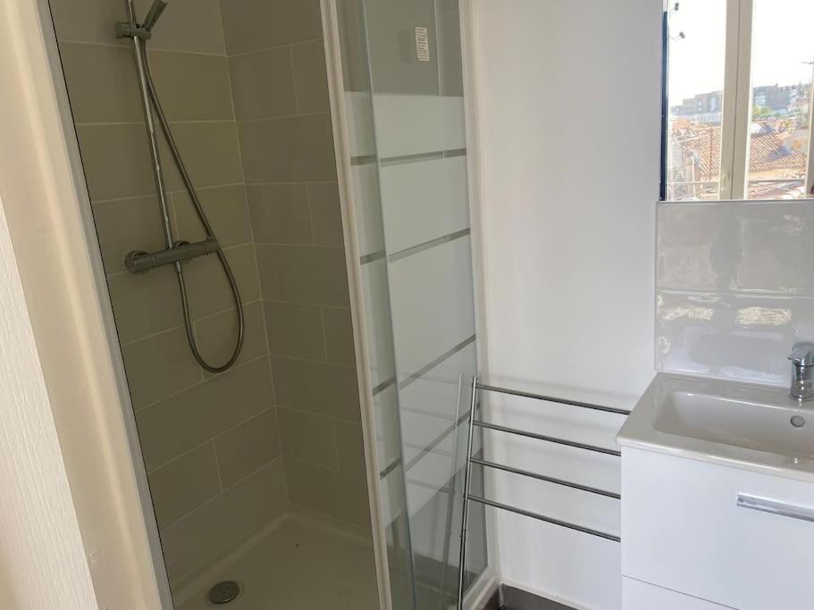 Bel Appartement T1 30M2 Centre Historique Aubagne Exteriér fotografie